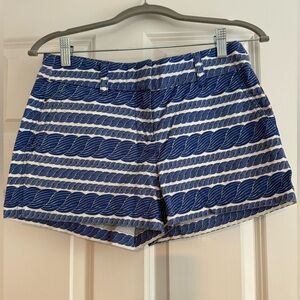 Vineyard Vines Navy and White Patterned Shorts